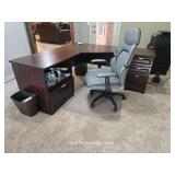 L-SHAPE EXECUTIVE DESK AND CHAIR L-SHAPE EXECUTIVE DESK AND CHAIR