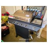 LIKE NEW PROPANE BBQ GRILL LIKE NEW PROPANE BBQ GRILL