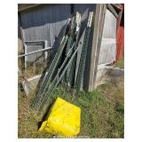 APPROX. 30 NEW FENCING T-POST
