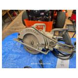 SKIL SAW WITH WORM DRIVE GEAR
