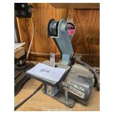 DELTA BELT SANDER