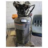 UPRIGHT AIR COMPRESSOR  (WORKS)