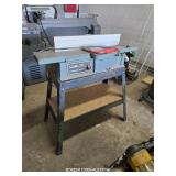 DELTA BRAND 6" JOINTER  (WORKS)