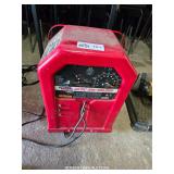LINCOLN AC/DC WELDER  (WORKS)