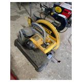 DeWALT CUT OFF SAW (WORKS)