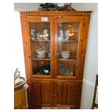 CHINA HUTCH