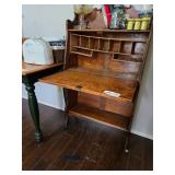 VERY NICE VINTAGE SECRETARY DESK