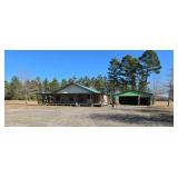 ONE BED/ TWO BATH HOME ON  +/- 7 ACRES