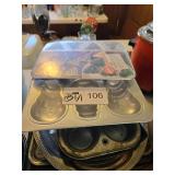 BAKING PANS, BINOCULARS