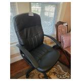 OFFICE CHAIR
