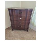 SMALL CHEST OF DRAWERS