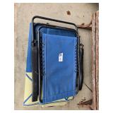 FOLDING CHAIR (BLUE)