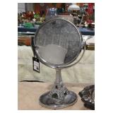 DECORATIVE MAGNIFYING MIRROR WITH EIFEL TOWER BASE