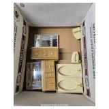 TOMY VINTAGE DOLLHOUSE LOT