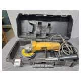 DEWALT D28402 GRINDER IN CASE