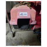 DOG HOUSE LOT W/ TIE DOWNS