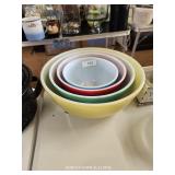 PYREX NESTING BOWLS