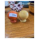 SALT AND PEPPER SET