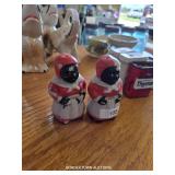 SALT AND PEPPER SET