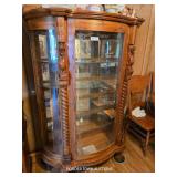 BEAUTIFUL ROUND FRONT CHINA CABINET