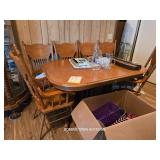 BEAUTIFUL DINING TABLE AND CHAIRS