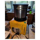 WATER PITCHER, PRESTO BRAND FRY DADDY