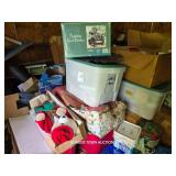 CHRISTMAS D?COR, MISC. ITEMS