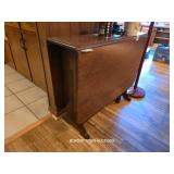 DROP LEAF TABLE