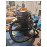 Vacmaster Professional 6-Gallon Wet/Dry Vacuum