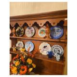 Decorative Floral Collector Plates incl Lefton
