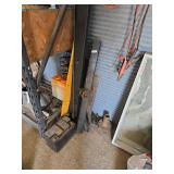 Black Metal Trailer Hitch Receiver Bar