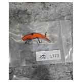 Vintage Yellow Speckled Diving Fishing Lure