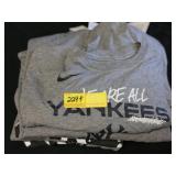 7 New York Yankees The Bronx T-shirts, Dk. & Lt. G