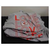 5 KC Chiefs Scoop Neck LOVE T-shirt, Women