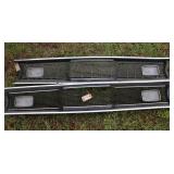 Grille, Plymouth Duster - damaged