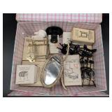 Miniature Dollhouse Furniture and Accessories