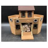 Wooden Boyd's Bear Noah's Ark with Animals