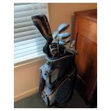 Golf Club Set with Stand Bag and Headcovers
