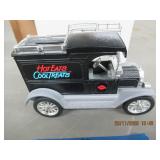 DAIRY QUEEN 1913 MODEL T DELIVERY ERTL DIECAST BAN