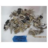 BOX OF MISC KEYS
