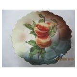 VINTAGE PLATE W/GOLD EDGING - 3 PEACHES - ONLY MAR