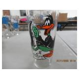 VINTAGE PEPSI COLLECTOR SERIES LOONEY TUNES- WARNE