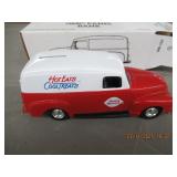 DAIRY QUEEN 1951 GMC PANEL ERTL DIECAST BANK