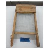 ANTIQUE WASHBOARD - NATIONAL WASHBOARD CO. NO. 963