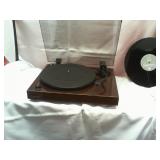 Fluance Turntable Model RT82