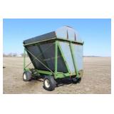 GT mfg. Silage Side Dump Wagon