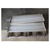 3 4ft Flourescent Lights