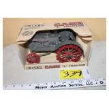 Ertl Case L Tracktor w/ Box