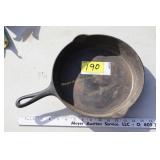 #9 Griswold skillet