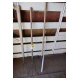 pitch forks